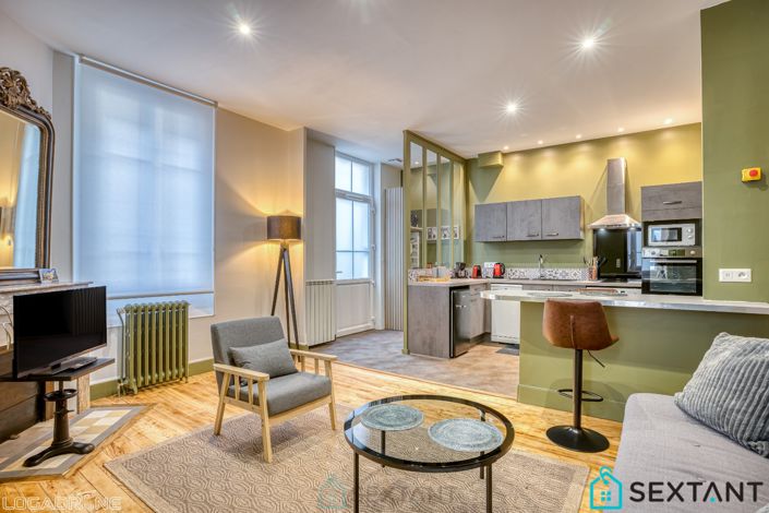 Image No.6-5 Bed Property for sale