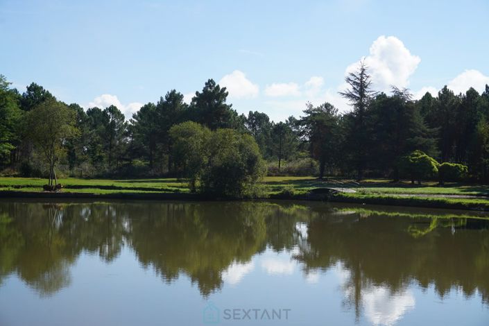 Image No.14-4 Bed Property for sale