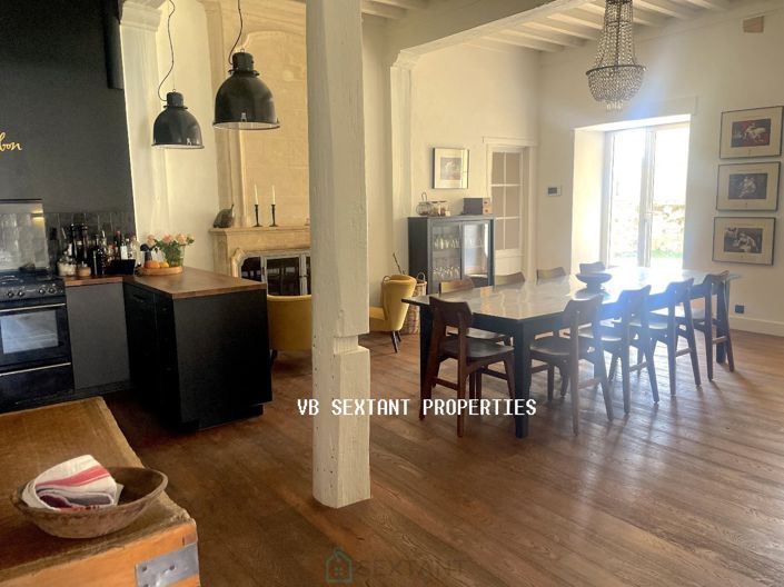 Image No.4-6 Bed Property for sale