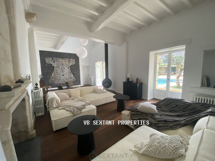 Image No.5-6 Bed Property for sale