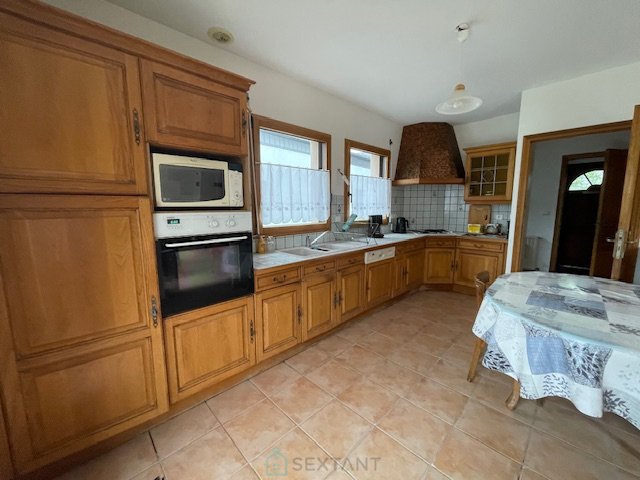 Image No.3-4 Bed House for sale