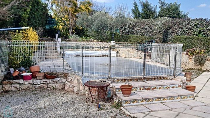 Image No.9-Villa de 2 chambres à vendre à Brignoles