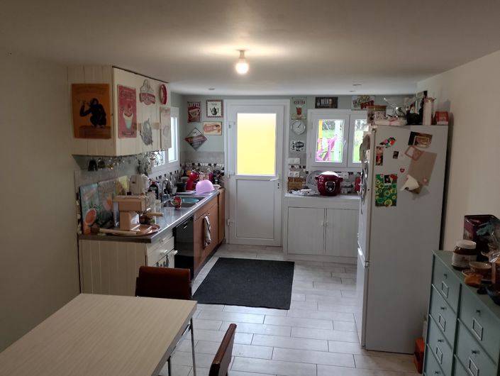 Image No.3-5 Bed House for sale