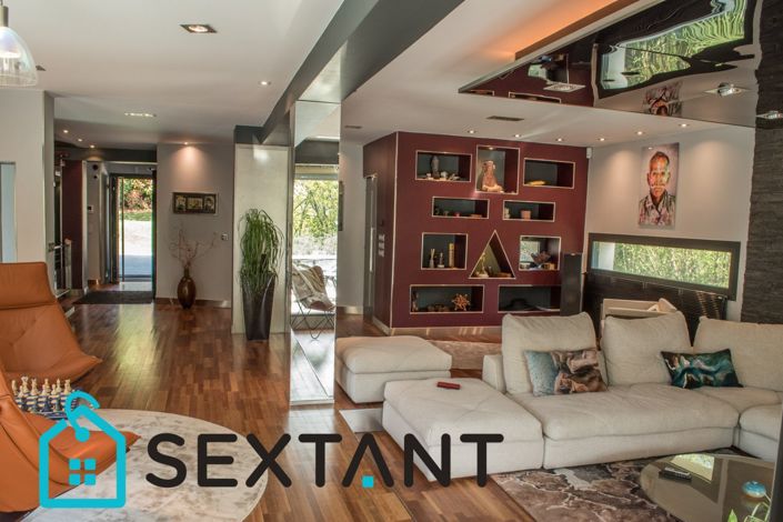 Image No.10-7 Bed House for sale