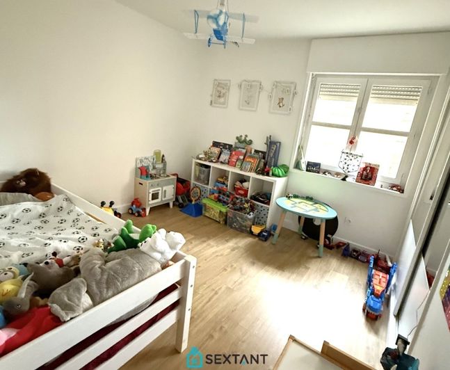 Image No.4-3 Bed Property for sale