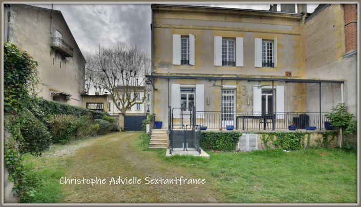 Image No.1-6 Bed Property for sale