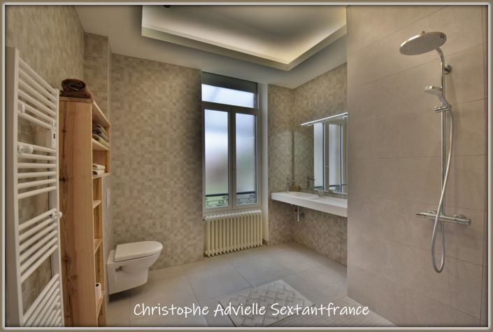 Image No.6-6 Bed Property for sale