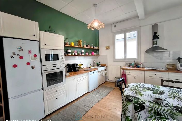 Image No.3-4 Bed House for sale