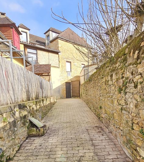 Image No.3-3 Bed House for sale