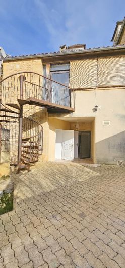 Image No.5-3 Bed House for sale