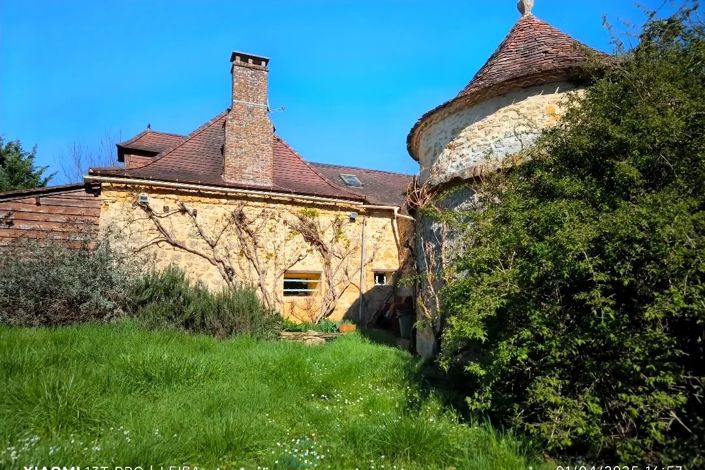 Image No.21-7 Bed Property for sale