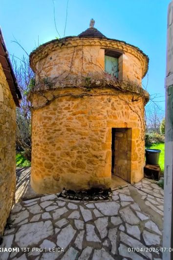 Image No.4-7 Bed Property for sale