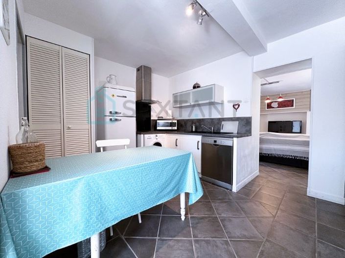 Image No.10-Propriété de 4 chambres à vendre à Vallabrègues