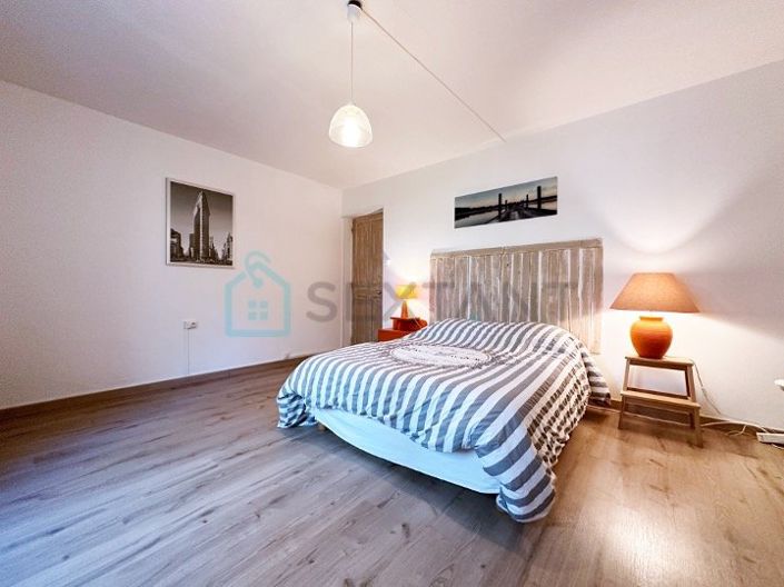 Image No.8-Propriété de 4 chambres à vendre à Vallabrègues