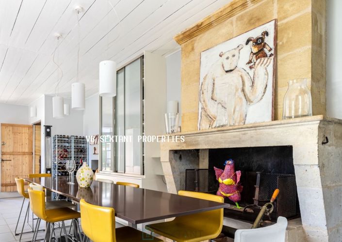 Image No.6-4 Bed Property for sale