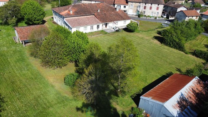 Image No.1-4 Bed Property for sale