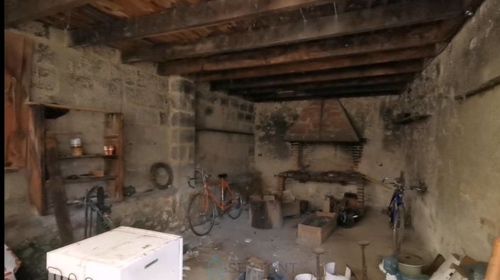 Image No.17-5 Bed Property for sale