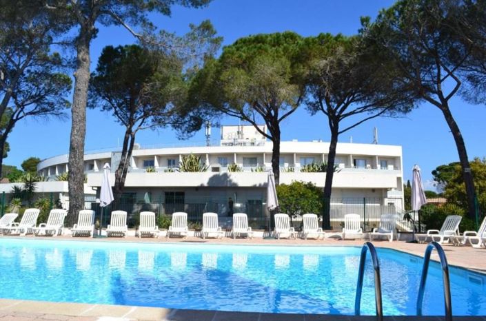 Image No.1-1 Bed Property for sale