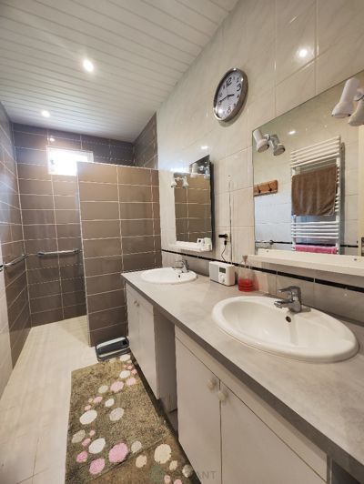 Image No.7-Maison de 4 chambres à vendre à Lisieux