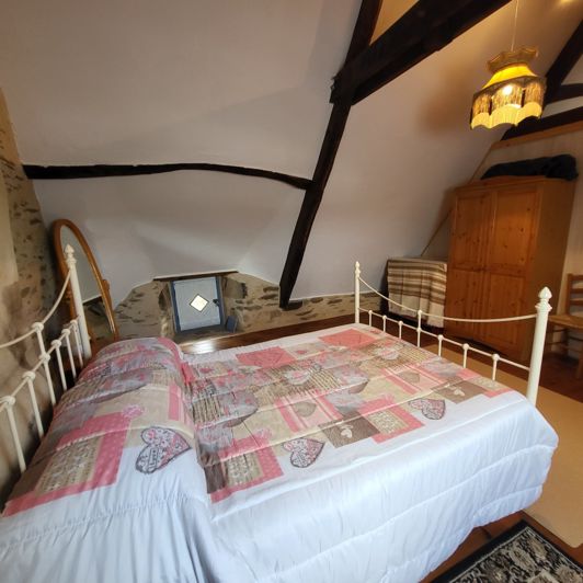 Image No.11-5 Bed Property for sale