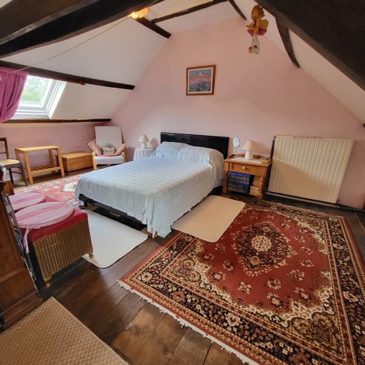 Image No.14-5 Bed Property for sale