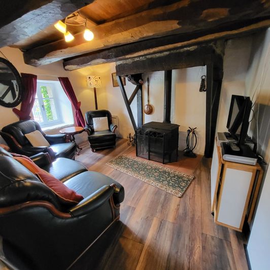 Image No.6-5 Bed Property for sale