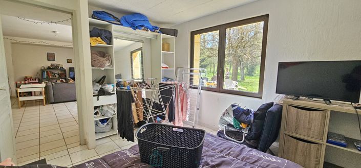 Image No.23-6 Bed House for sale