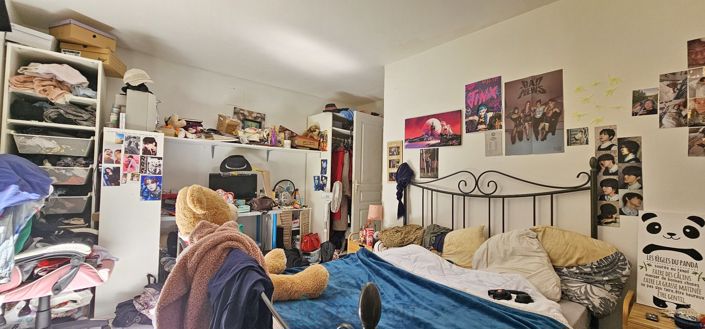 Image No.26-6 Bed House for sale