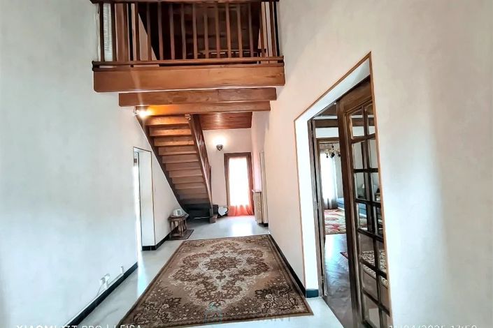 Image No.10-2 Bed House for sale