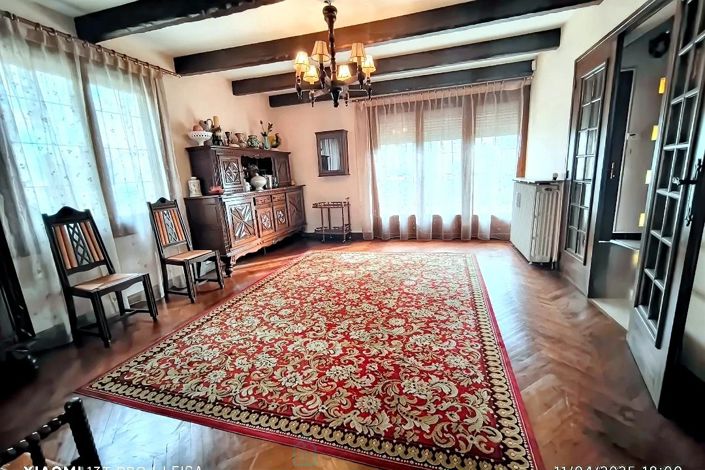 Image No.6-2 Bed House for sale