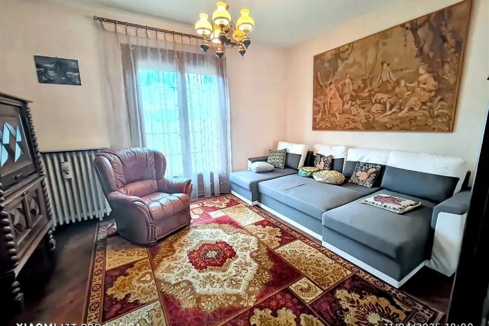 Image No.2-2 Bed House for sale