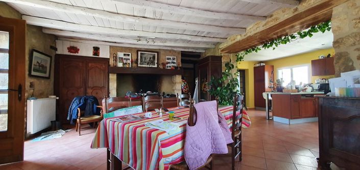 Image No.9-5 Bed Property for sale