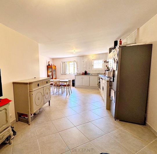 Image No.3-Propriété de 1 chambre à vendre à Castellane