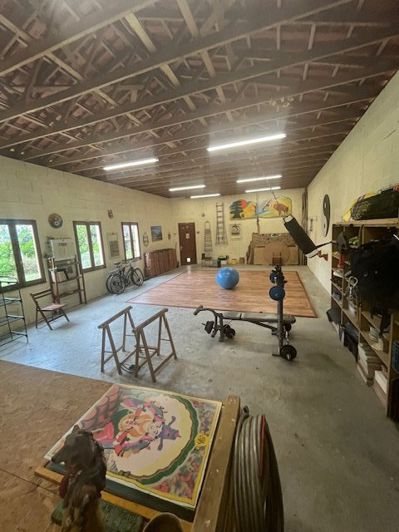 Image No.10-3 Bed House for sale