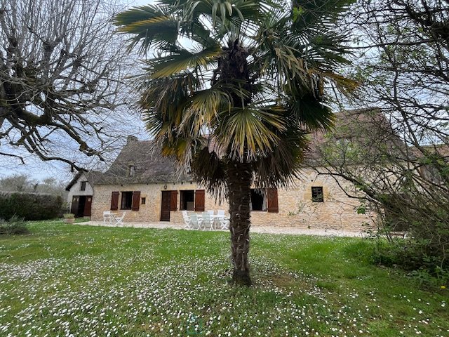 Image No.2-5 Bed Property for sale