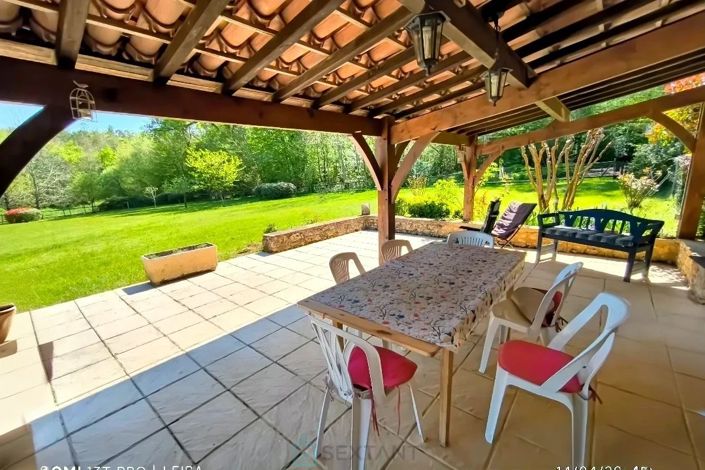 Image No.4-3 Bed Property for sale