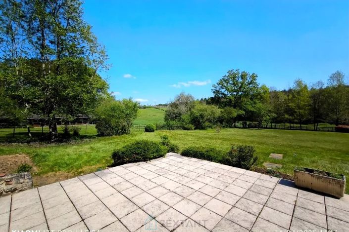 Image No.3-3 Bed Property for sale