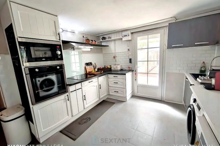 Image No.13-4 Bed House for sale