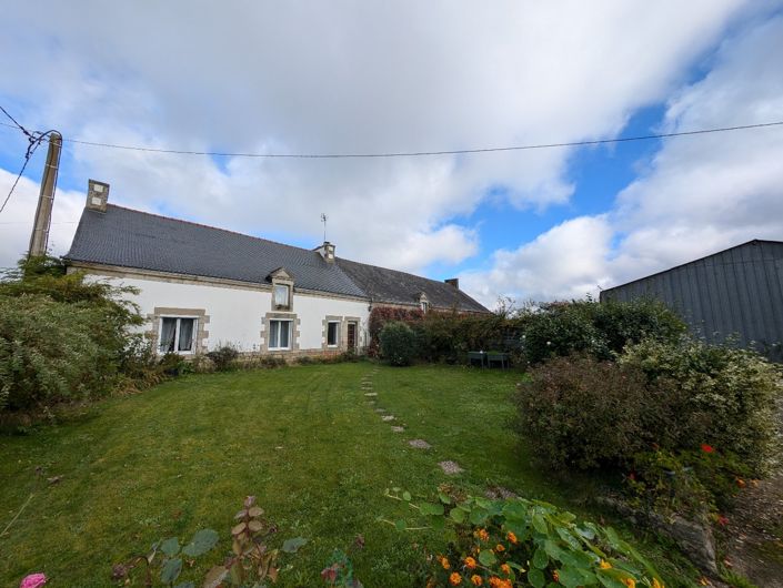 Image No.12-3 Bed Property for sale