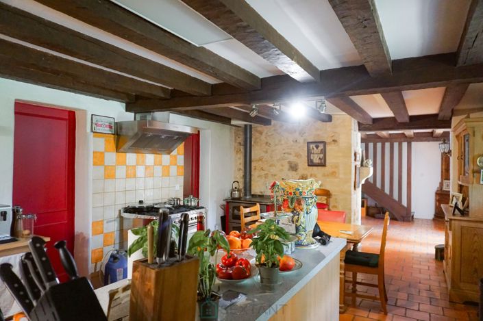 Image No.25-3 Bed Property for sale