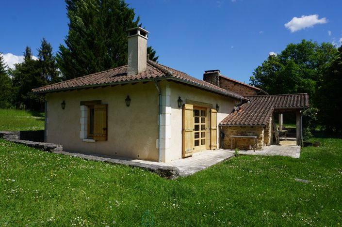 Image No.3-3 Bed Property for sale