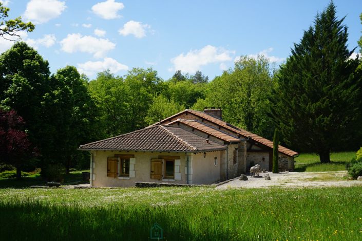 Image No.7-3 Bed Property for sale