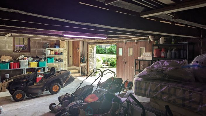 Image No.30-5 Bed Property for sale