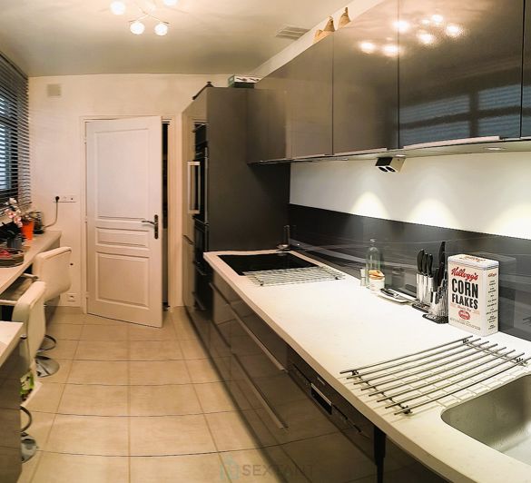 Image No.1-3 Bed Property for sale