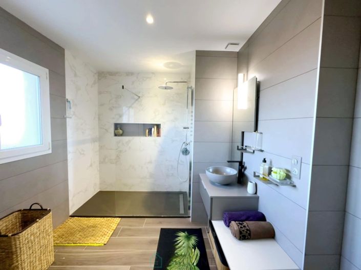 Image No.11-Villa de 3 chambres à vendre à Mirefleurs