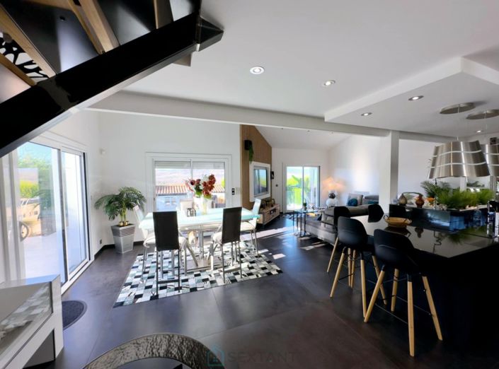 Image No.5-Villa de 3 chambres à vendre à Mirefleurs