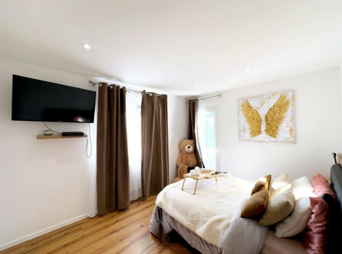 Image No.8-Villa de 3 chambres à vendre à Mirefleurs