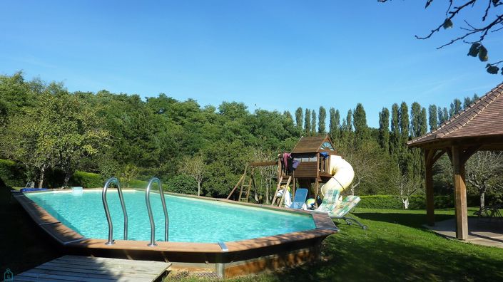 Image No.1-5 Bed House for sale