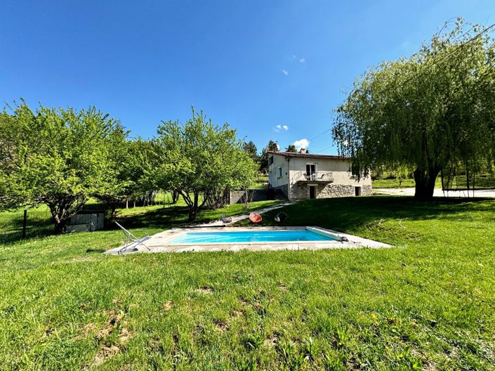 Image No.2-4 Bed Property for sale