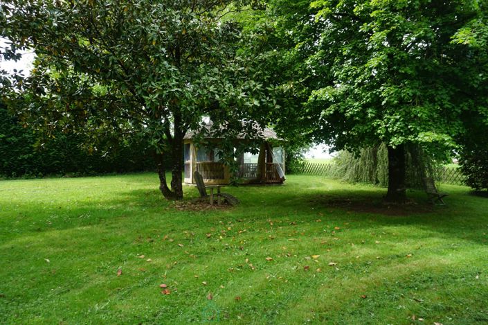 Image No.5-4 Bed Property for sale